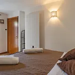La Corte Della Casera بيت ضيافة
