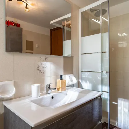 La Corte Della Casera * Cassina Valsassina